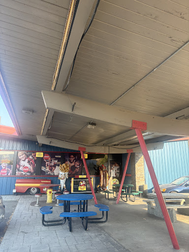 Photo of Dog N Suds Restaurant - 1172 Broadway Ave S, Williams Lake, BC V2G 1A2